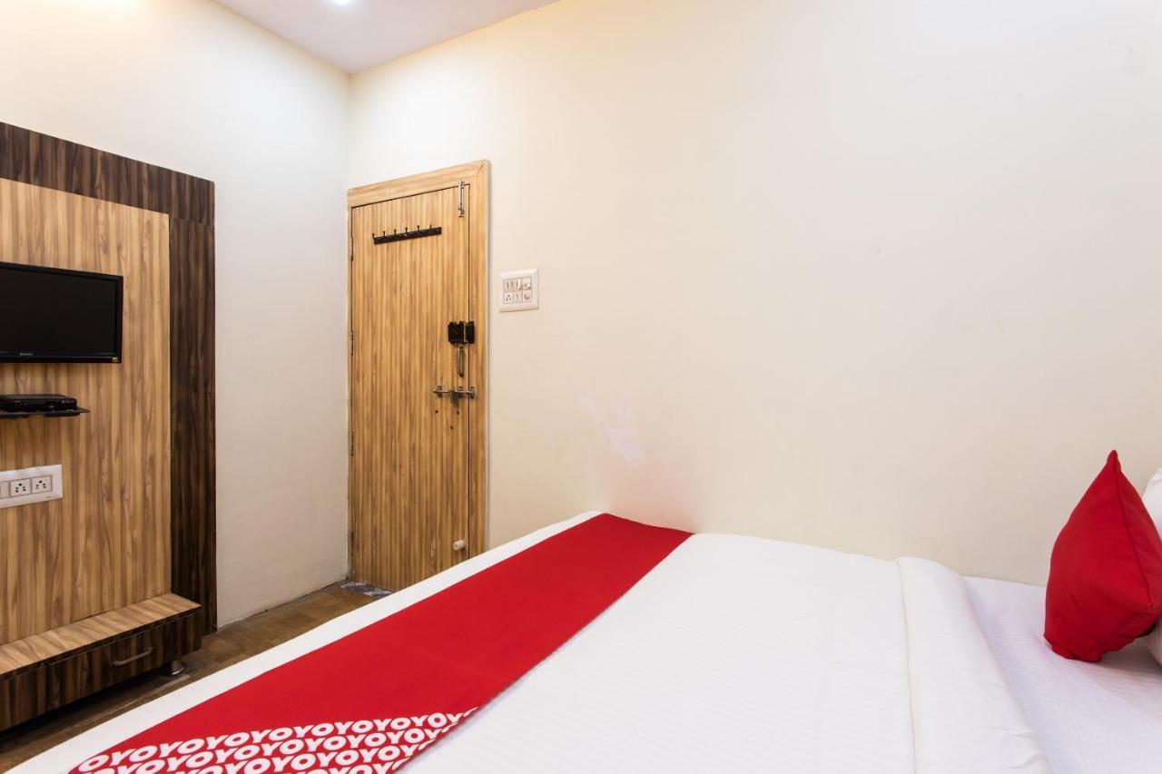 Oyo 24196 Hotel Shreenath Palace Ujjain Luaran gambar