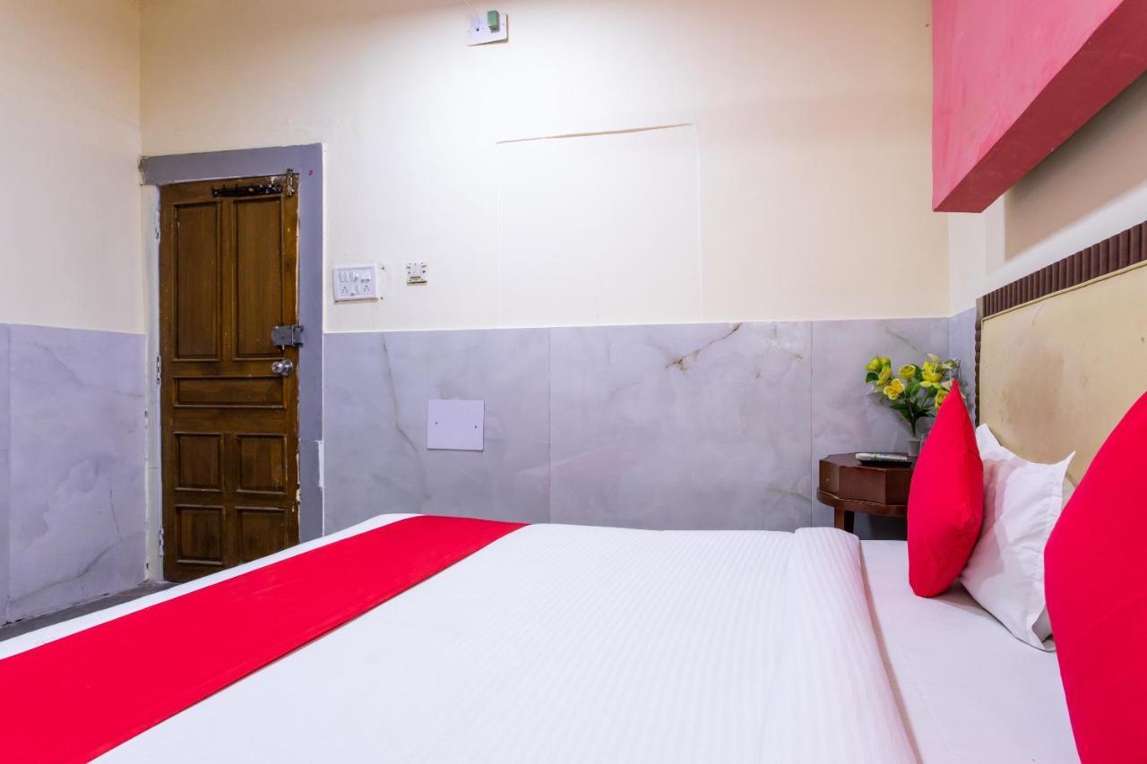 Oyo 24196 Hotel Shreenath Palace Ujjain Luaran gambar