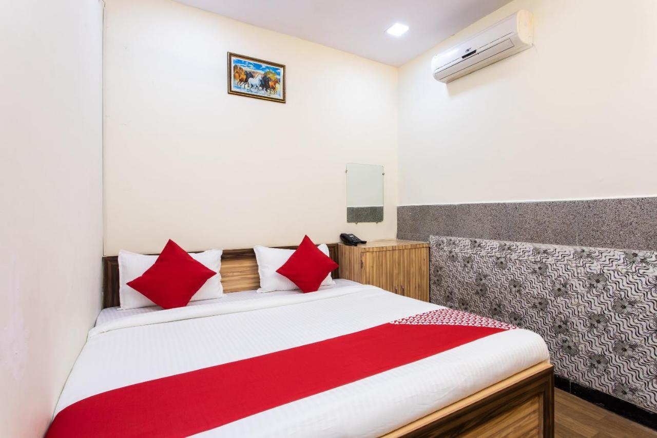 Oyo 24196 Hotel Shreenath Palace Ujjain Luaran gambar
