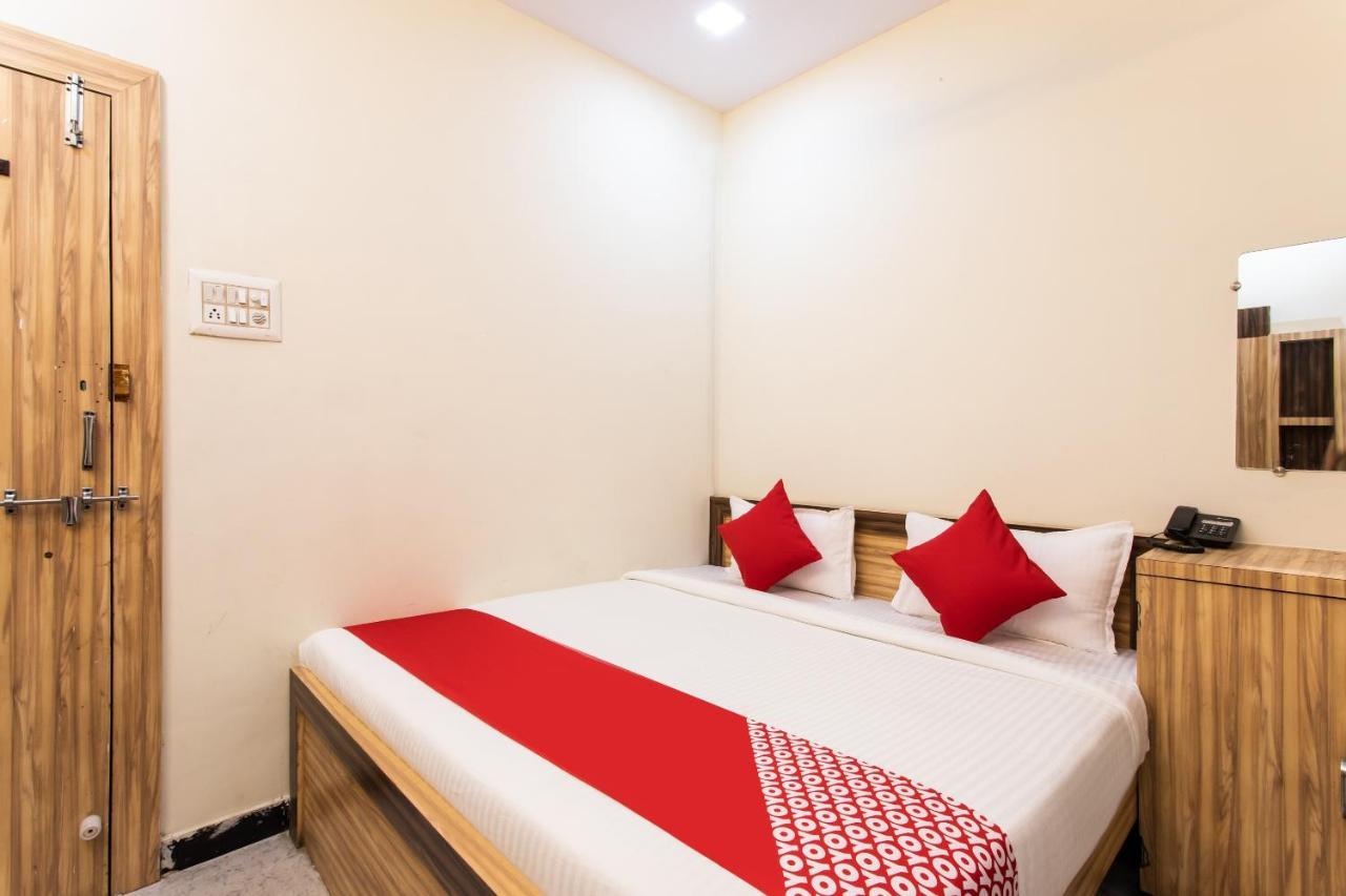 Oyo 24196 Hotel Shreenath Palace Ujjain Luaran gambar