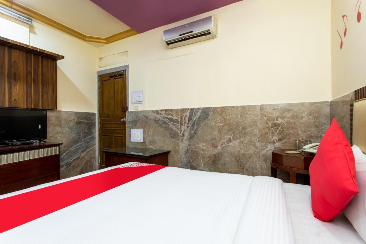 Oyo 24196 Hotel Shreenath Palace Ujjain Luaran gambar