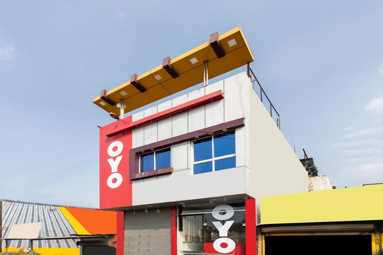 Oyo 24196 Hotel Shreenath Palace Ujjain Luaran gambar