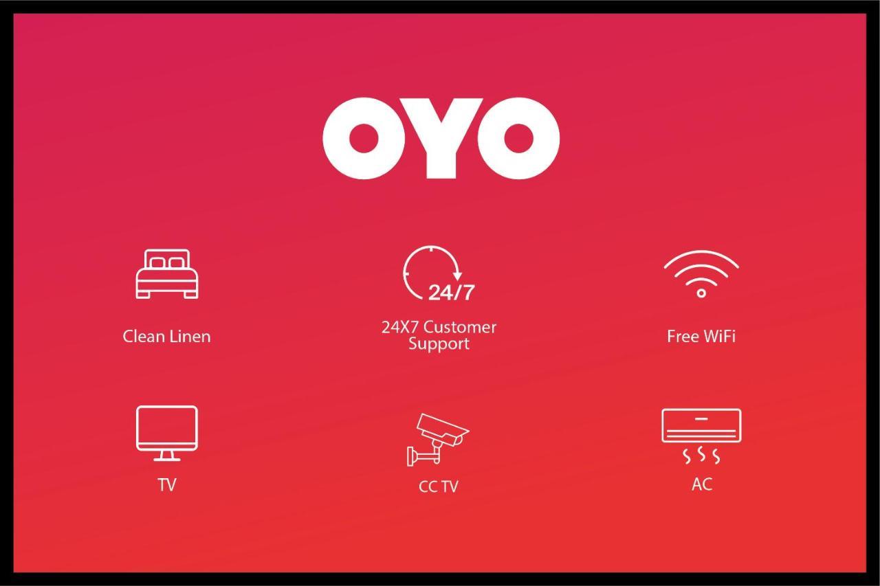 Oyo 24196 Hotel Shreenath Palace Ujjain Luaran gambar